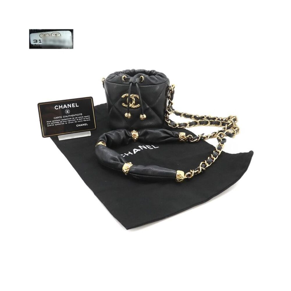 Pre Loved Chanel Leather Bucket Bag with Dust Bag and Guarantee Card Women Black - Picture 2 of 8